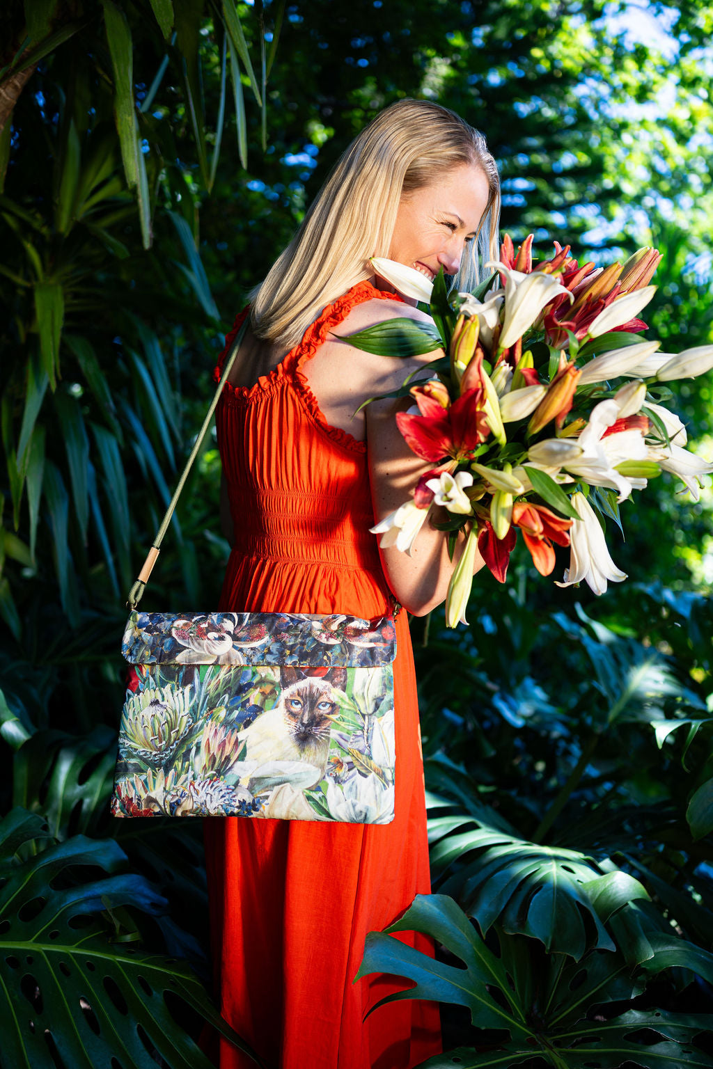 Wren Design ProtectPaper® Laptop Sleeve - BOTANICALS - Tretchikoff Collage